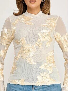 Soft Petals Mesh Layer Top 🆕️